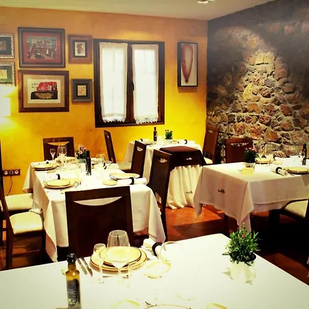 De Herminia Manzaneda (Asturias)